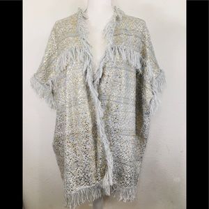 Simply styled open fringe cardigan, silver & gold